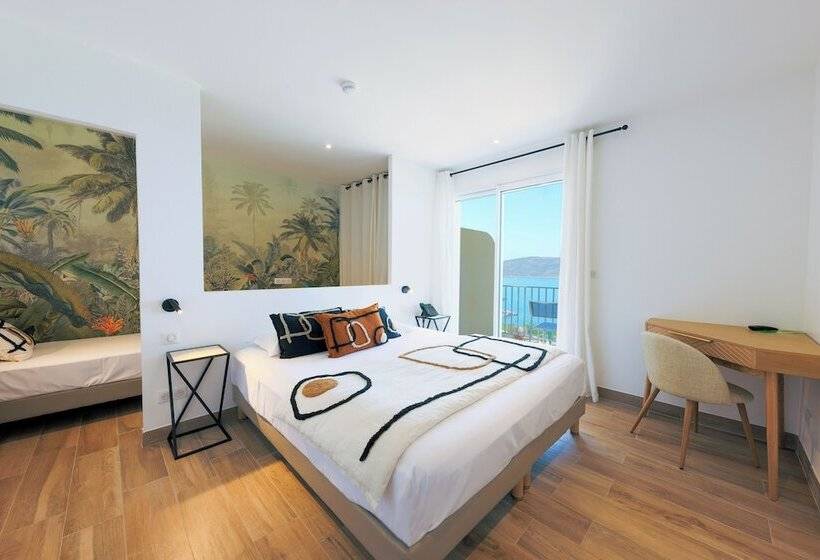 Triple Room Sea View, Le Saint Erasme, Hotel Eco Friendly