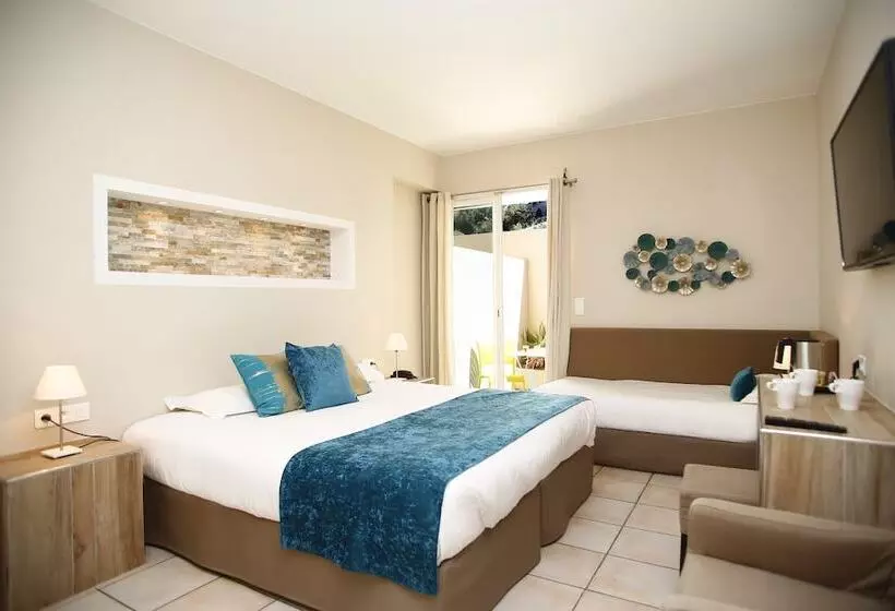 اتاق کلاسیک سه تخته, Le Saint Erasme, Hotel Eco Friendly