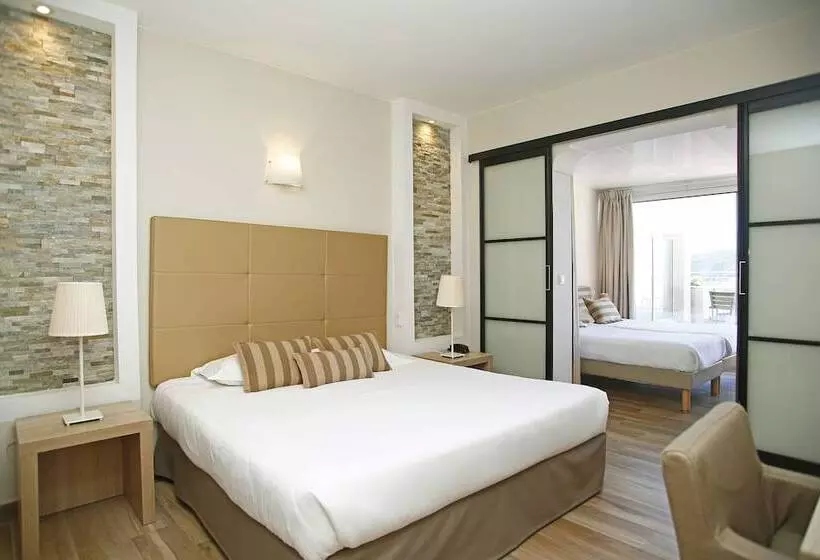 Standard Neljän Hengen Huone, Le Saint Erasme, Hotel Eco Friendly