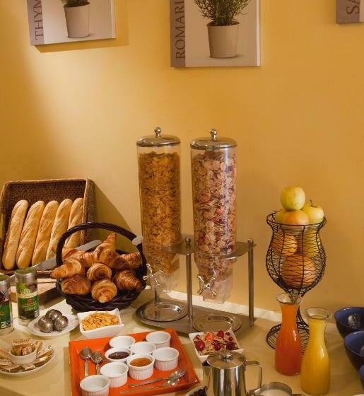 스탠다드 룸, Le Signoret