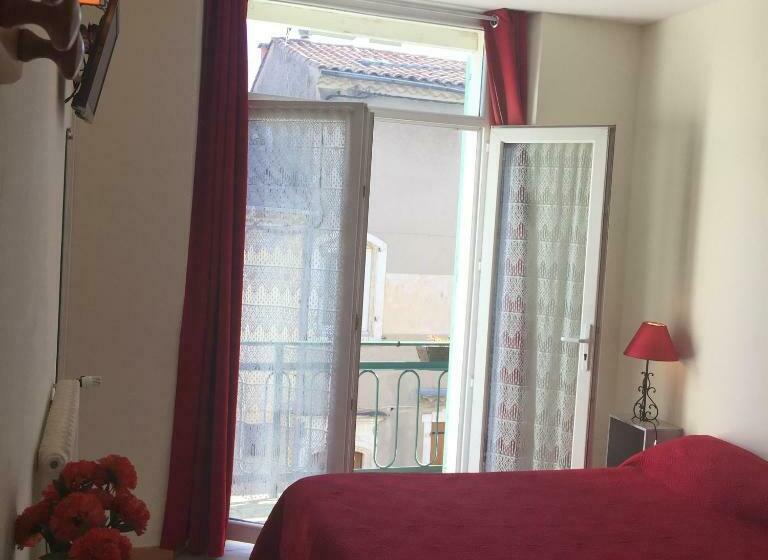 스탠다드 룸, Le Signoret