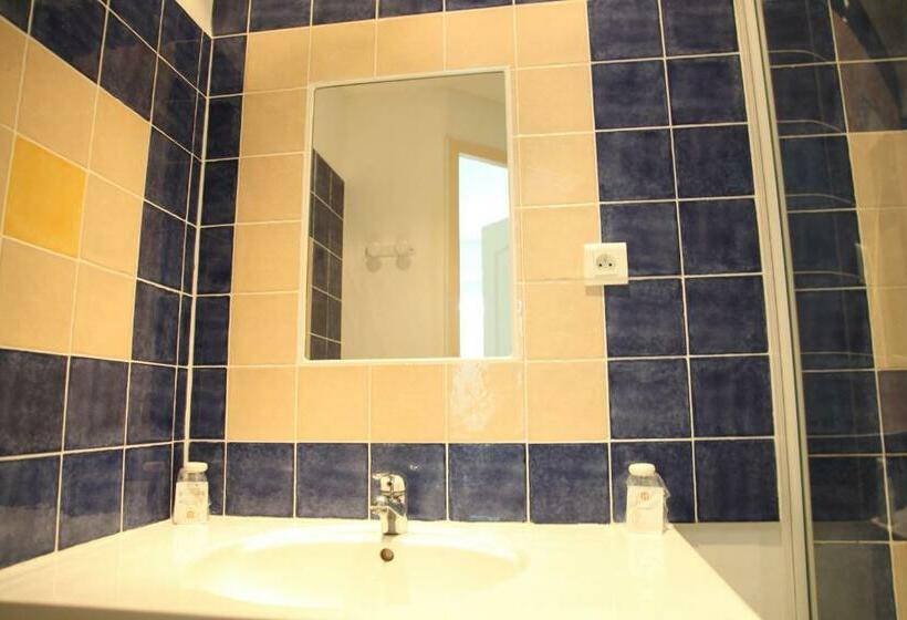 스탠다드 룸, Le Signoret