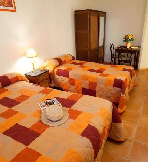 Habitació Triple Estàndard amb Balcó, Le Signoret
