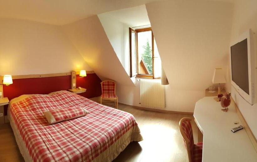 스탠다드 룸, Les Remparts