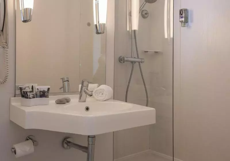 クラシックルーム, Mercure Ajaccio