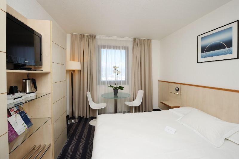 クラシックルーム, Mercure Ajaccio