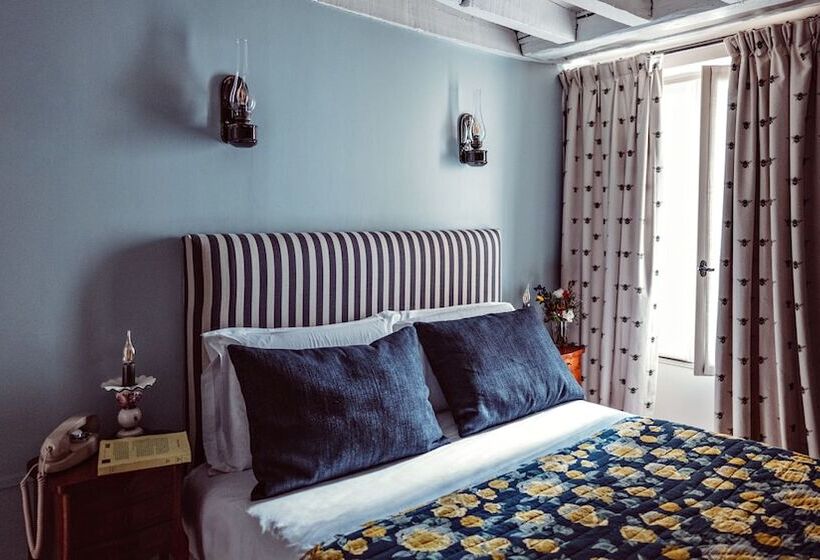 اتاق سوپریور, Maison Saintonge