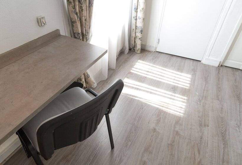 اتاق استاندارد, Panam Hotel Paris Gambetta Place Gambetta Mairie Du 20 Emme