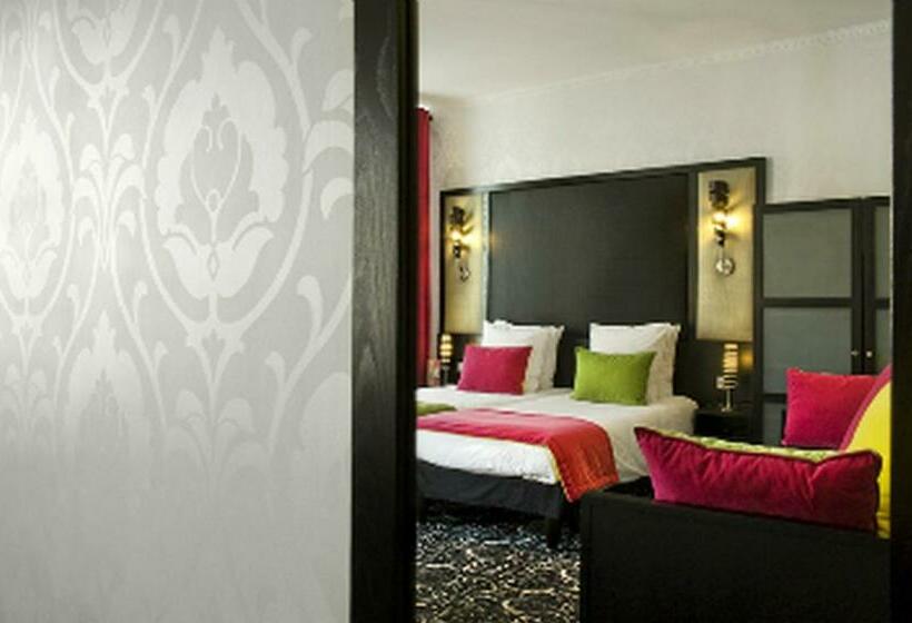 Deluxe Quadruple Room