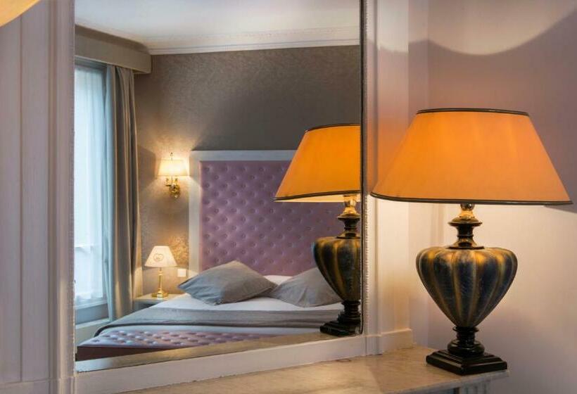 Superior Room, Princesse Caroline