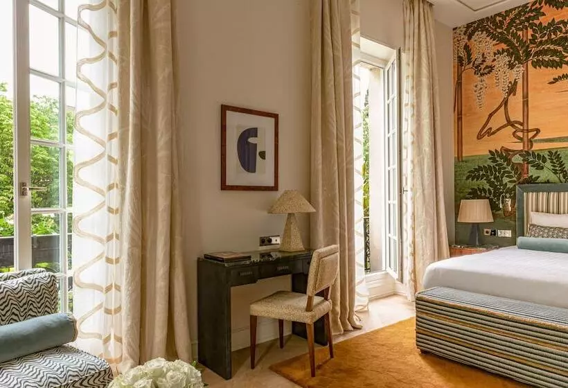 デラックスルーム, Saint James Paris   Relais & Chateaux