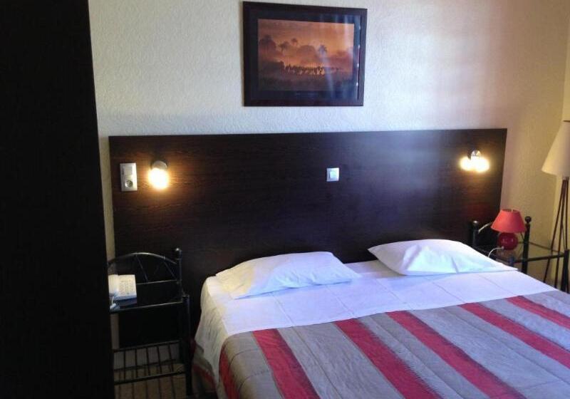 スタンダードシングルルーム, Savoy