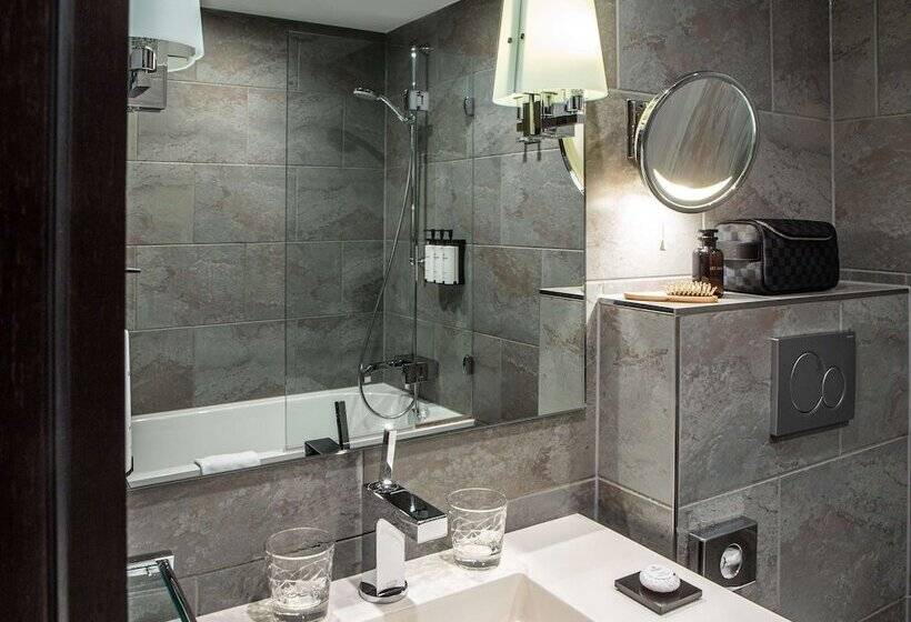 Номер Superior Вид на Сад, Sofitel Strasbourg Grande Ile