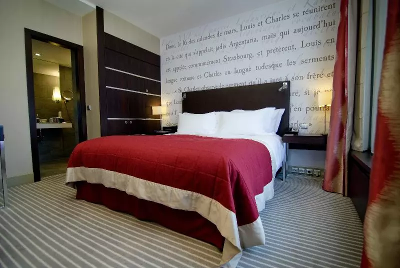 キングサイズベッドのジュニアスイート, Sofitel Strasbourg Grande Ile