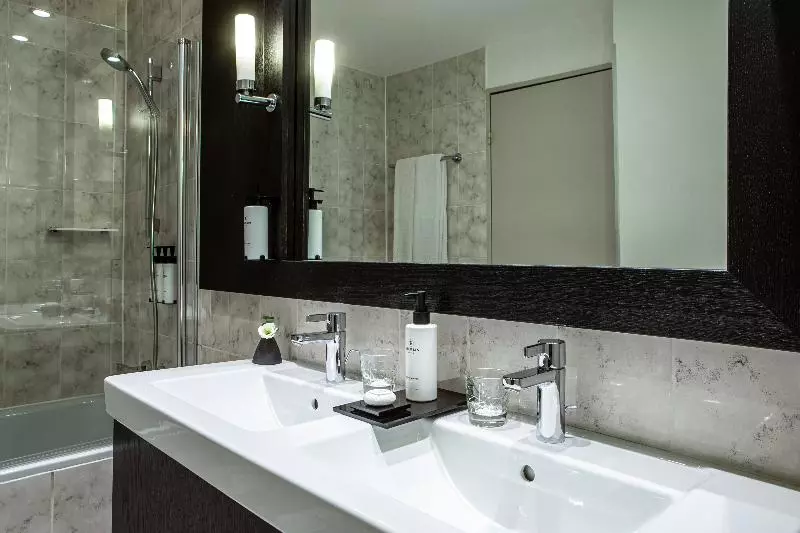 キングサイズベッドのジュニアスイート, Sofitel Strasbourg Grande Ile