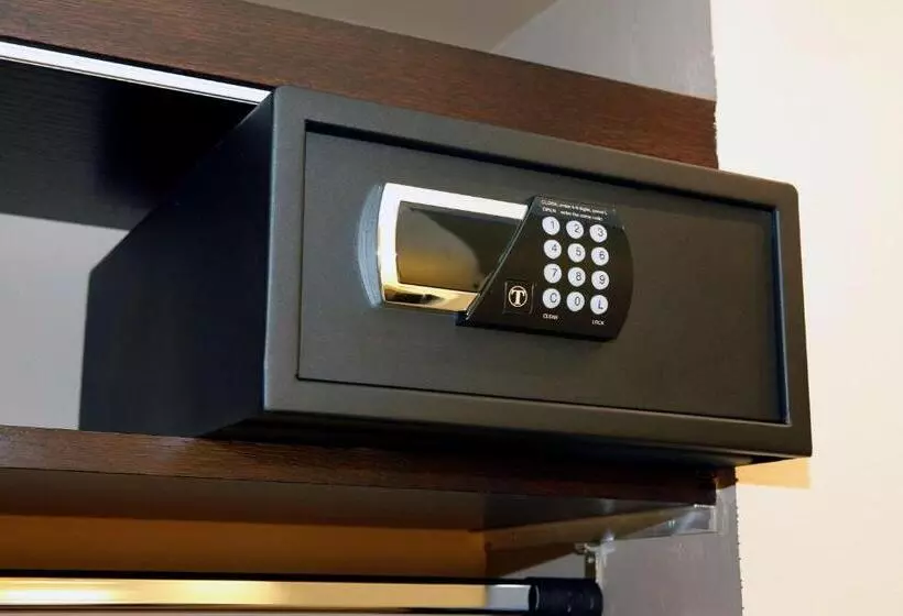 اتاق خانوادگی, Sure Hotel By Best Western Paris Gare Du Nord