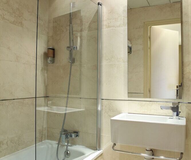 ファミリールーム, Sure Hotel By Best Western Paris Gare Du Nord