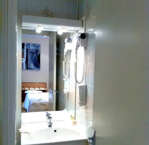 スタンダードルーム, The Originals Boutique, Hôtel Du Pont Roupt, Mende