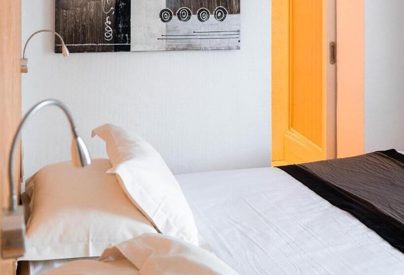Номер Стандарт, The Originals Boutique, Hôtel Du Pont Roupt, Mende