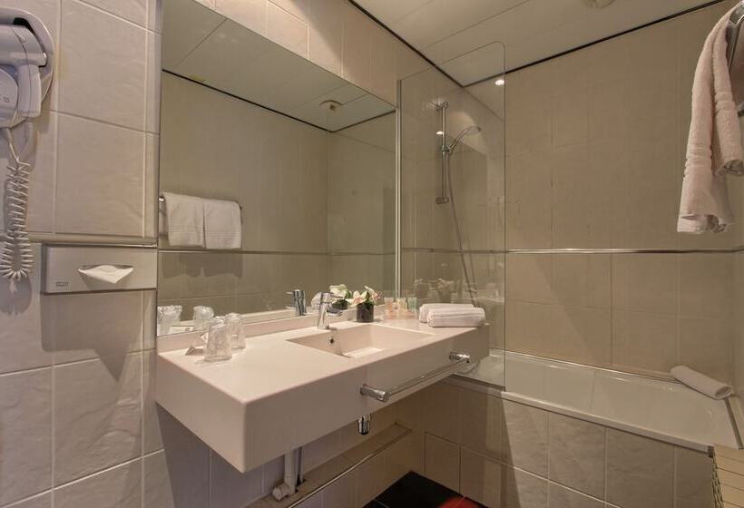 Camera Deluxe, Trianon Rive Gauche