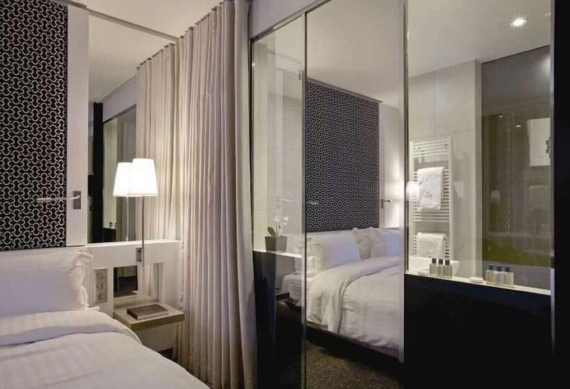 اتاق لوکس, Etoile Maillot