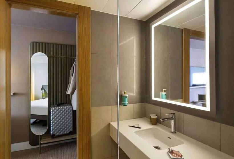 スーペリアールーム, Novotel Nancy