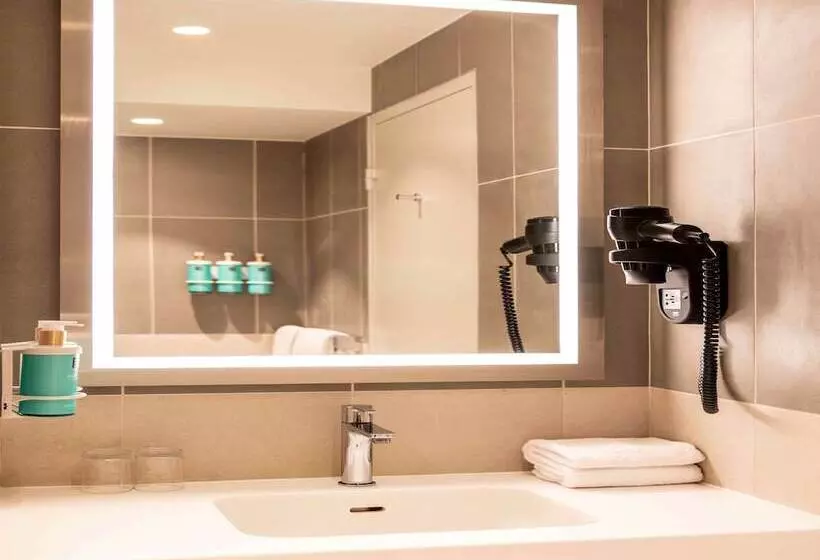 اتاق خانوادگی, Novotel Paris Orly Rungis Aéroport