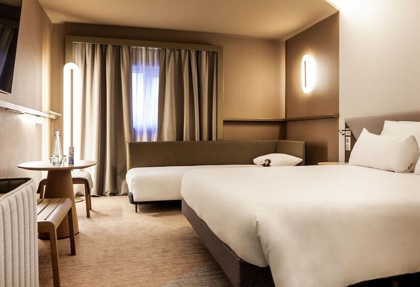 Семейный Номер, Novotel Paris Orly Rungis Aéroport