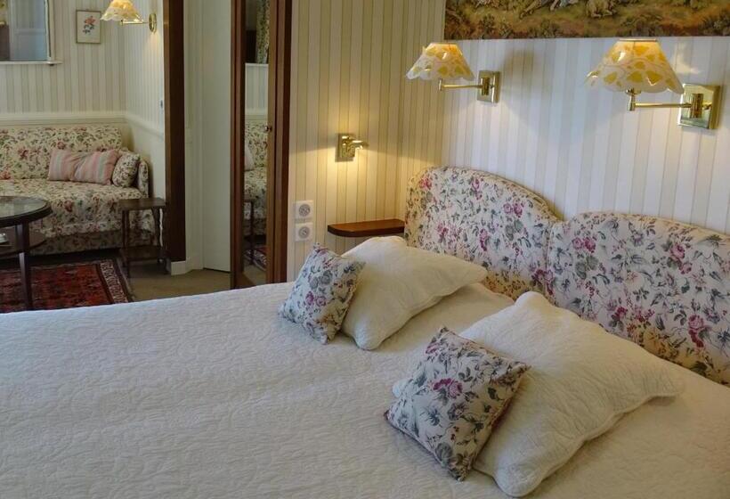 اتاق استاندارد سه تخته با چشمانداز باغ, Ti Al Lannec Hotel   Restaurant & Spa