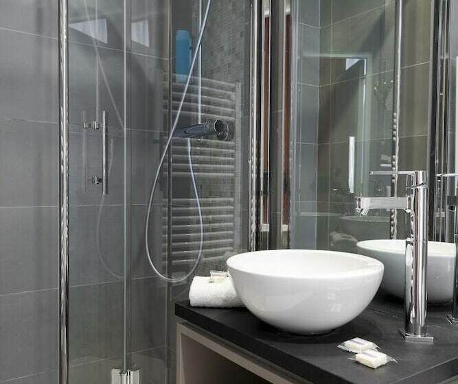 اتاق راحتی یک تخته, Timhotel Montmartre