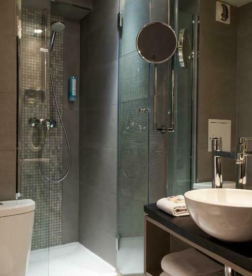 اتاق سوپریور سه تخته, Timhotel Montmartre