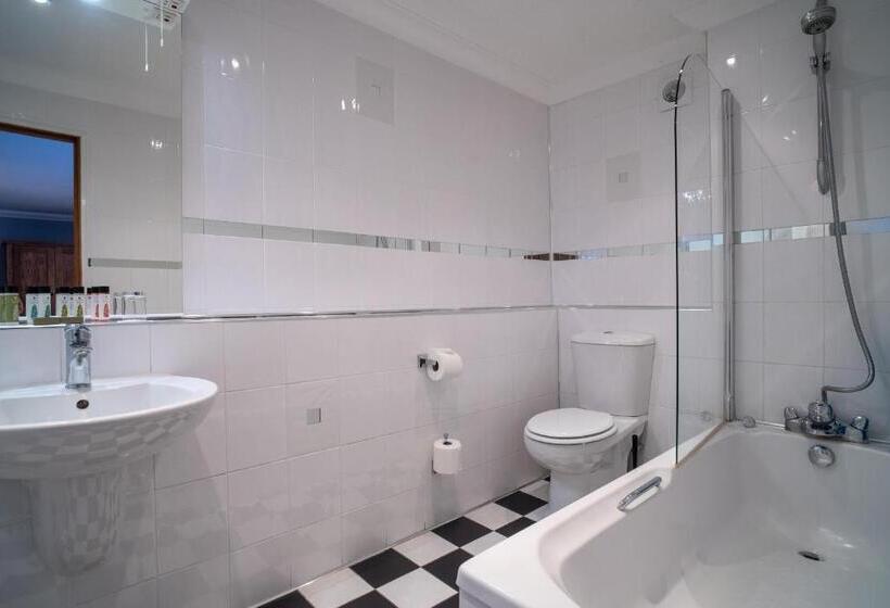 스탠다드 룸, Balmer Lawn