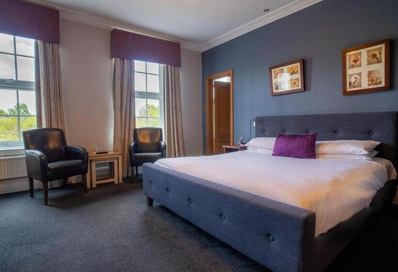 수피리어 패밀리 룸, Balmer Lawn