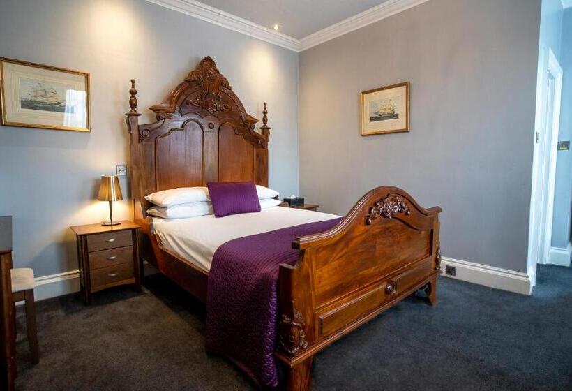 디럭스 룸 킹사이즈 침대, Balmer Lawn