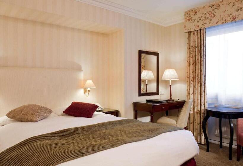 클래식 룸, Whately Hall