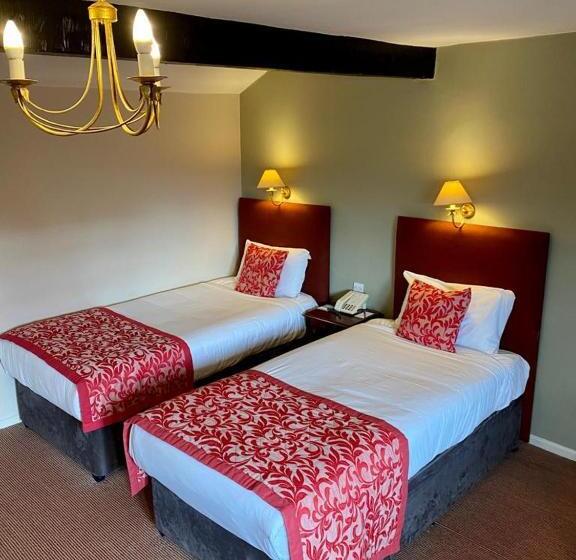 חדר קלאסי, Whately Hall