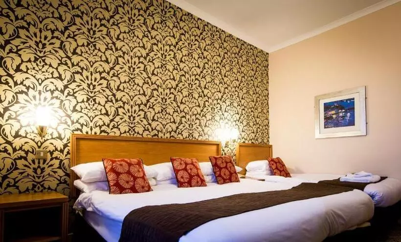Family Room, Best Western Queens