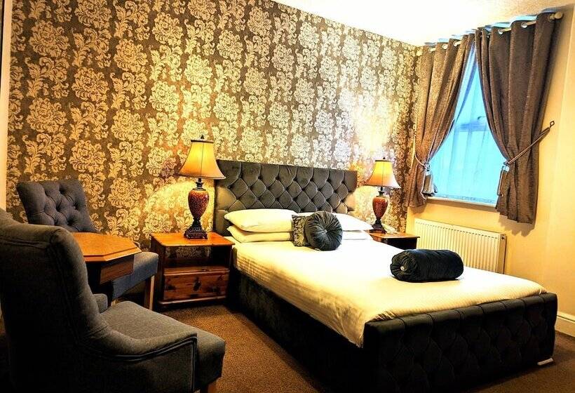 חדר סטנדרט, Brookside Hotel & Restaurant ,suitable For Solo Travelers, Couples, Families, Groups Education Trips