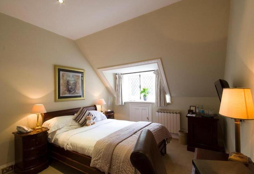 基本间, Chateau La Chaire