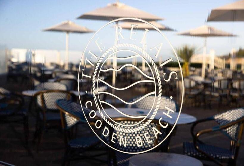 Полулюкс, The Relais Cooden Beach
