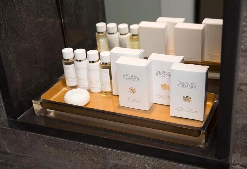 חדר אקזקיוטיב, Crowne Plaza Basingstoke, An Ihg