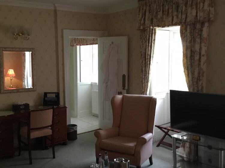 Люкс, Culloden House
