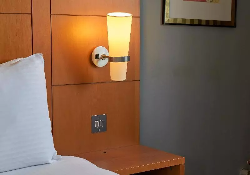 اتاق پرمیوم, Holiday Inn London Bloomsbury By Ihg