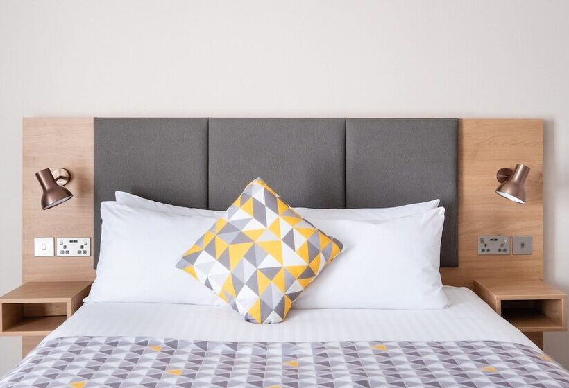 חדר סטנדרט שתי מיטות זוגיות, Holiday Inn Leicester City, An Ihg