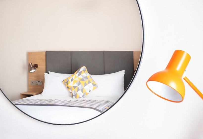 חדר סטנדרט שתי מיטות זוגיות, Holiday Inn Leicester City, An Ihg