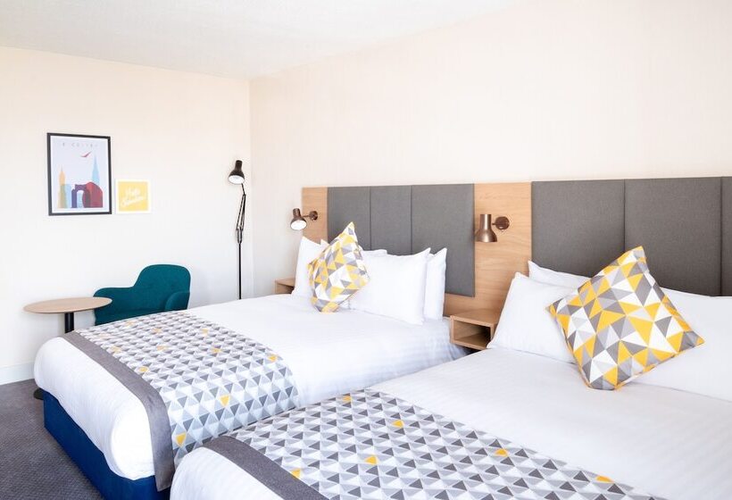 חדר סטנדרט שתי מיטות זוגיות, Holiday Inn Leicester City, An Ihg