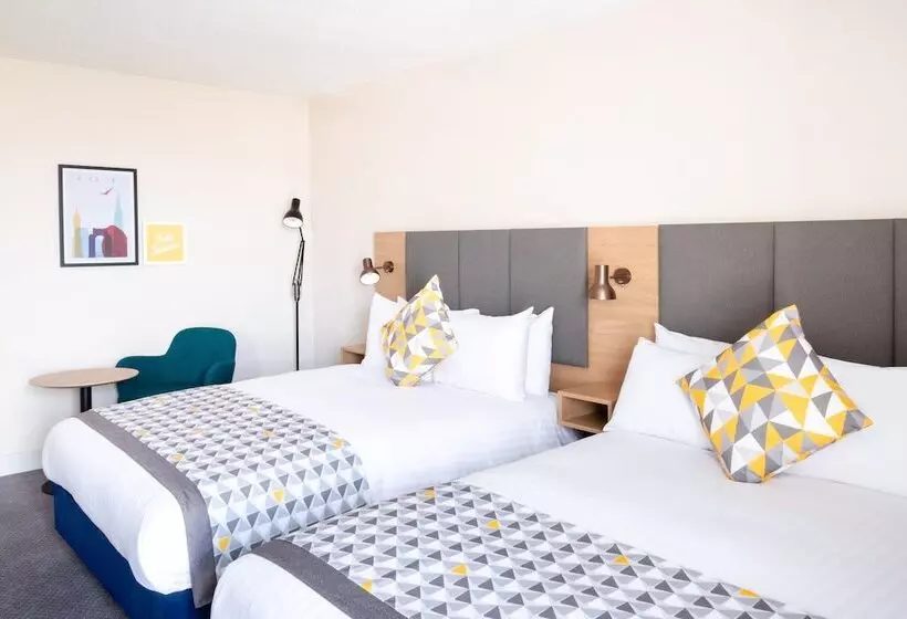 ２ダブルベッドのスタンダードルーム, Holiday Inn Leicester City, An Ihg