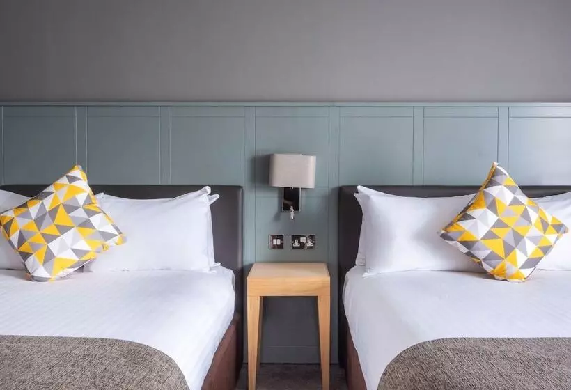 ２ダブルベッドのスタンダードルーム, Holiday Inn Leicester City, An Ihg