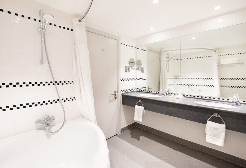 סוויטה, Holiday Inn Leicester City, An Ihg