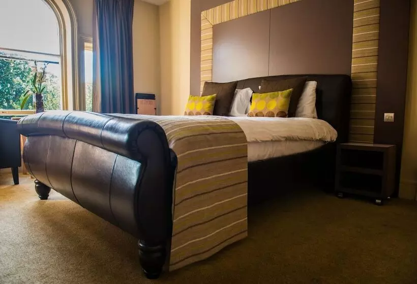 اتاق اجرایی, Regent Hotel Doncaster